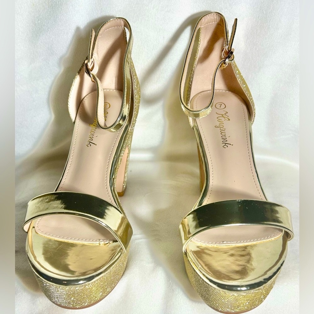 Hingswink Elegant Gold glitter dressy ankle strap block heel sandal - Picture 5 of 10